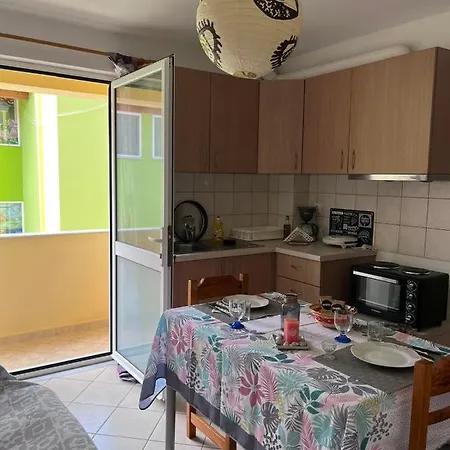 Kleio'S Apartment Lixouri Exterior photo