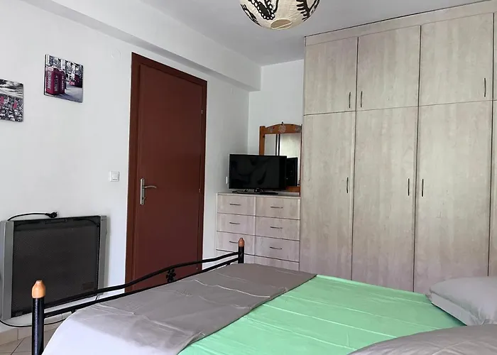 Kleio\'S Apartment